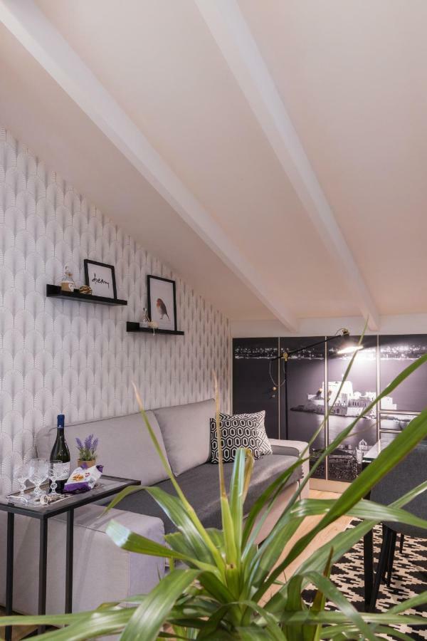נאפפליו Vida Residential Apartments מראה חיצוני תמונה