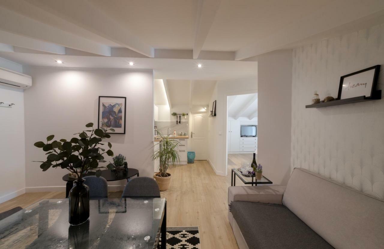 נאפפליו Vida Residential Apartments מראה חיצוני תמונה