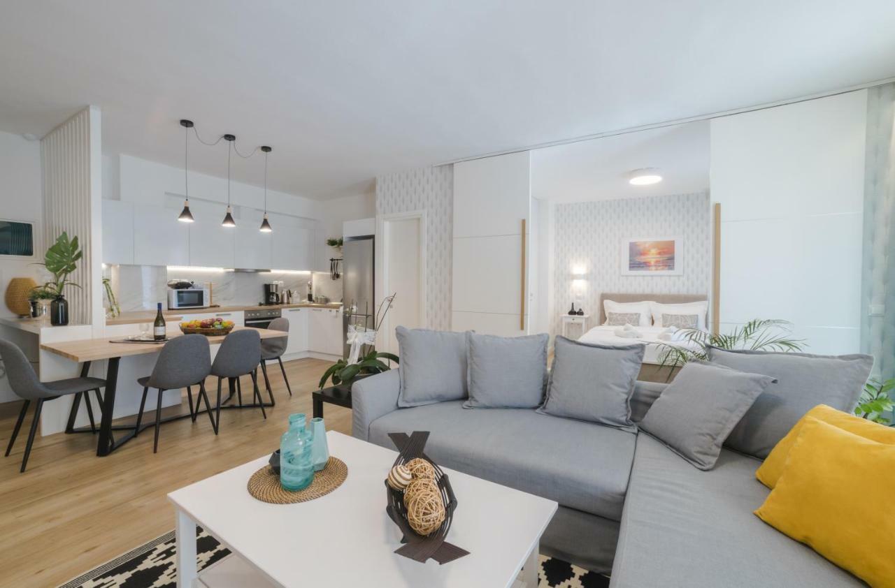 נאפפליו Vida Residential Apartments מראה חיצוני תמונה